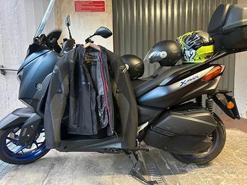 Yamaha XMAX 300