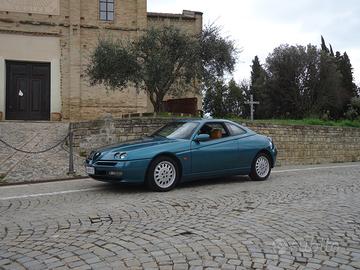 ALFA ROMEO GtV L Turbo V6
