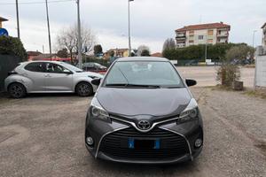 Toyota Yaris 1.0 5 porte Cool NEOPATENTATI