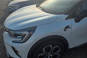 RENAULT CAPTUR HIBRID