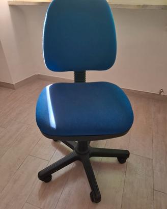 Sedia ufficio con rotelle 