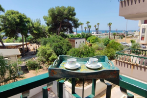 GALLIPOLI a 150 MT dal mare zona movida Baia Verde