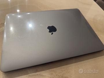 Macbook Pro 13 M2 Touchbar 2022