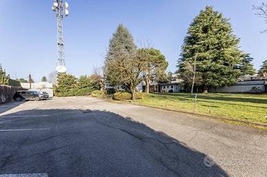 Terreno di 1245 m² a Marnate