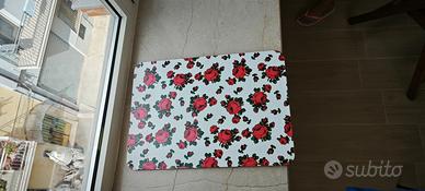 Tagliere vintage con fiori quadretto rose rosse re