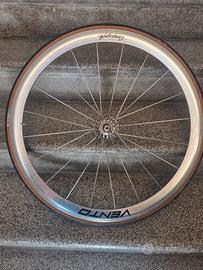 campagnolo Vento posteriore + shamal anteriore
