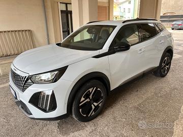 Peugeot 2008 BlueHDi 130 S&S EAT8 Allure