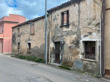 Casa antica 1300 metri di cubatura