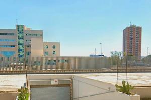 Ampio posto moto in box