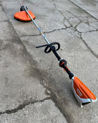 Decespugliatore stihl