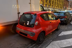 Peugeot 107 1.0 benzina 3 porte – marciante da sis