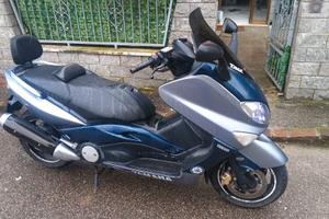 Yamaha T-Max 500