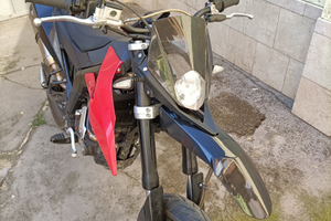 Malaguti xsm 125 motard 4 t