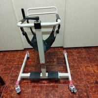 Sollevatore per persona disabile