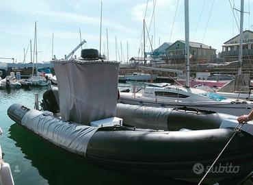 GOMMONE DA PESCA TEMPEST 750