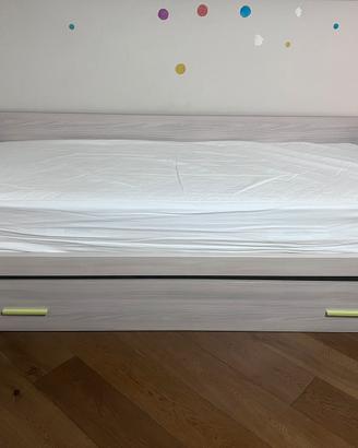 Letto singolo con secondo estraibile