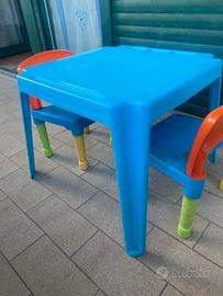 Tavolino plastica per bimbi