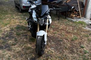 BMW F800r