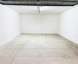 Deposito - magazzino - box auto doppio garage
