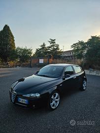 Alfa Romeo 147 1.9 JTD M-JET 16V 5 porte Q2