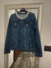 Giubbotto jeans donna con perle e pietre