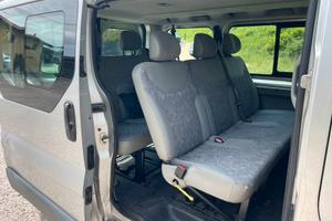 Opel Vivaro 9 posti