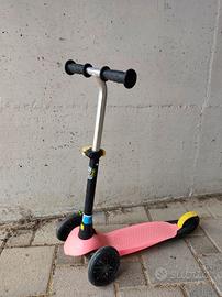 monopattino a tre ruote da bambina 