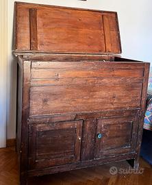 Madia in legno
