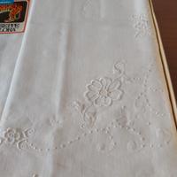 Lenzuolo 2 federe ricamato a mano  lino - Bellora