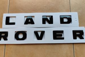 Scritta LAND ROVER in rilievo nero lucido