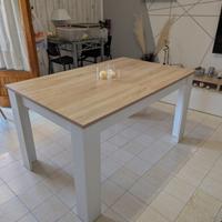 Tavolo da pranzo allungabile 