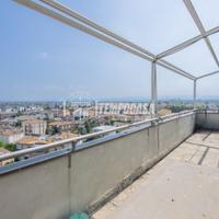 Ampio appartamento con terrazza da personalizzare