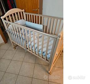 lettino per bambini della PALI in legno