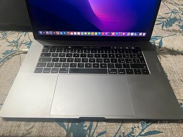 Macbook Pro 15 late 2016