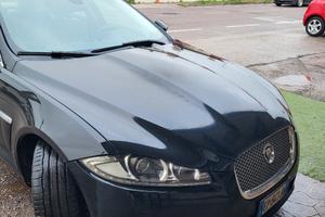 jaguar xf 2012