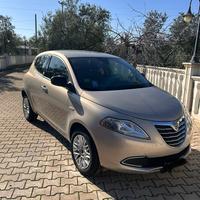 Lancia Ypsilon Ecochic Metano