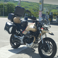 Moto Guzzi v85 travel