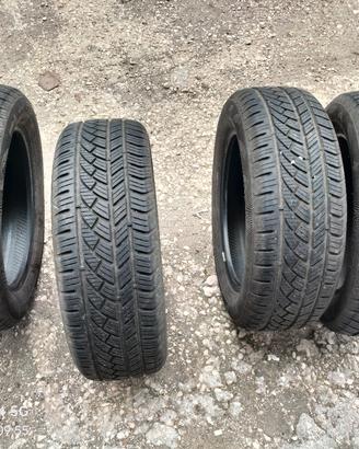 gomme per auto quattro stagioni 