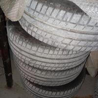 cerchi e gomme 