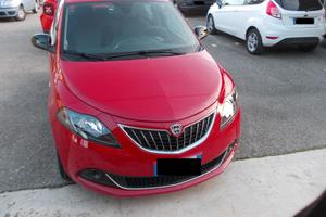 Lancia Ypsilon 1.0 FireFly Hybrid Ecochic Silver-K