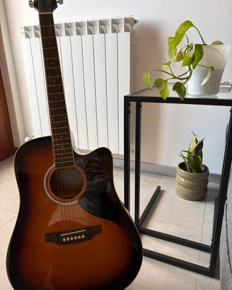 Chitarra acustica EKO