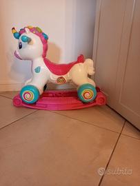 dondolo unicorno baby Clementoni 