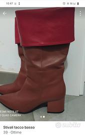 Stivali con bordo reversibile 