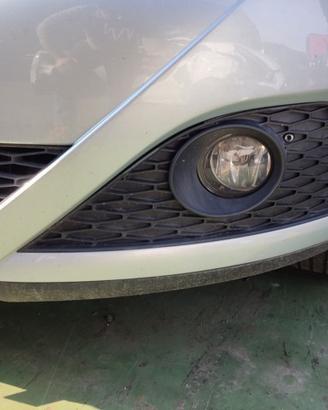 Fendinebbia sinistro SEAT IBIZA del 2010