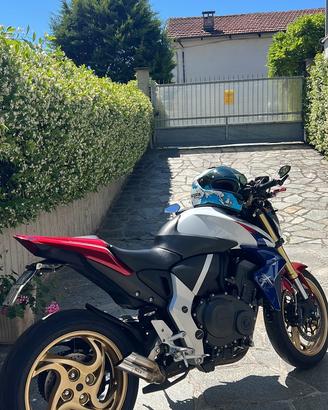 Honda Cb1000r