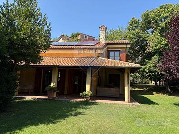 Villa singola - Cerisano