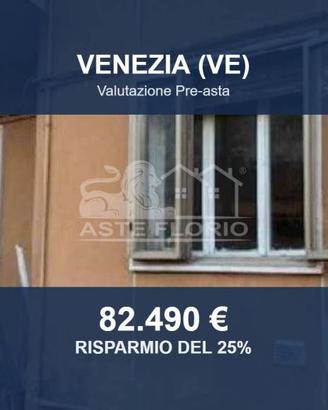 Immobile in asta di 93 m² con box auto a Venezia