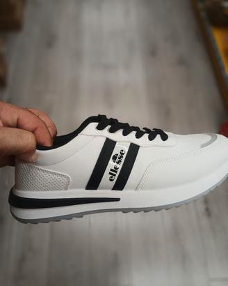 scarpe ellesse n 45 