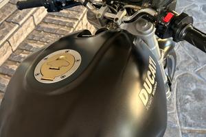 DUCATI MONSTER 620 I.E