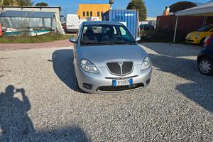 Lancia Ypsilon 1.3 MJT 75 CV Argento